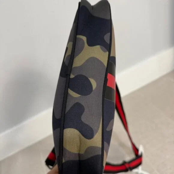Neoprene Crossbody - Camouflage - Picture 4 of 6